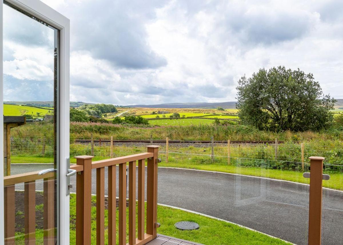 Great Harlow Views Newby  Exteriér fotografie
