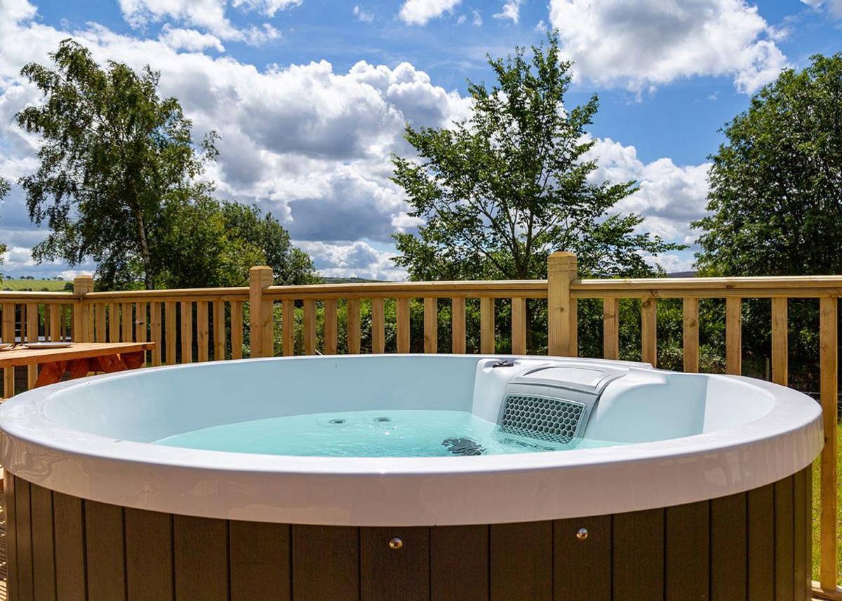 Great Harlow Views Newby  Exteriér fotografie
